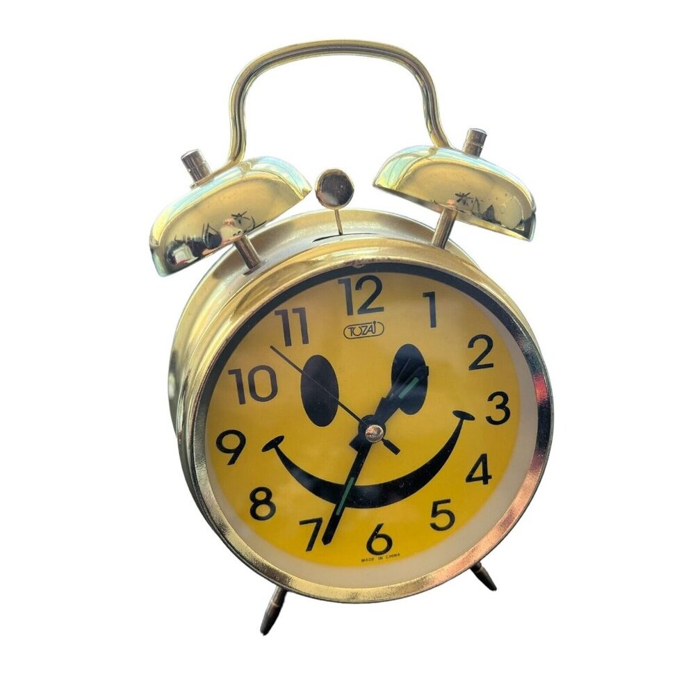 Yellow alarm clock Happy Face Tori D Battery Works No Back Cover Look At Pics